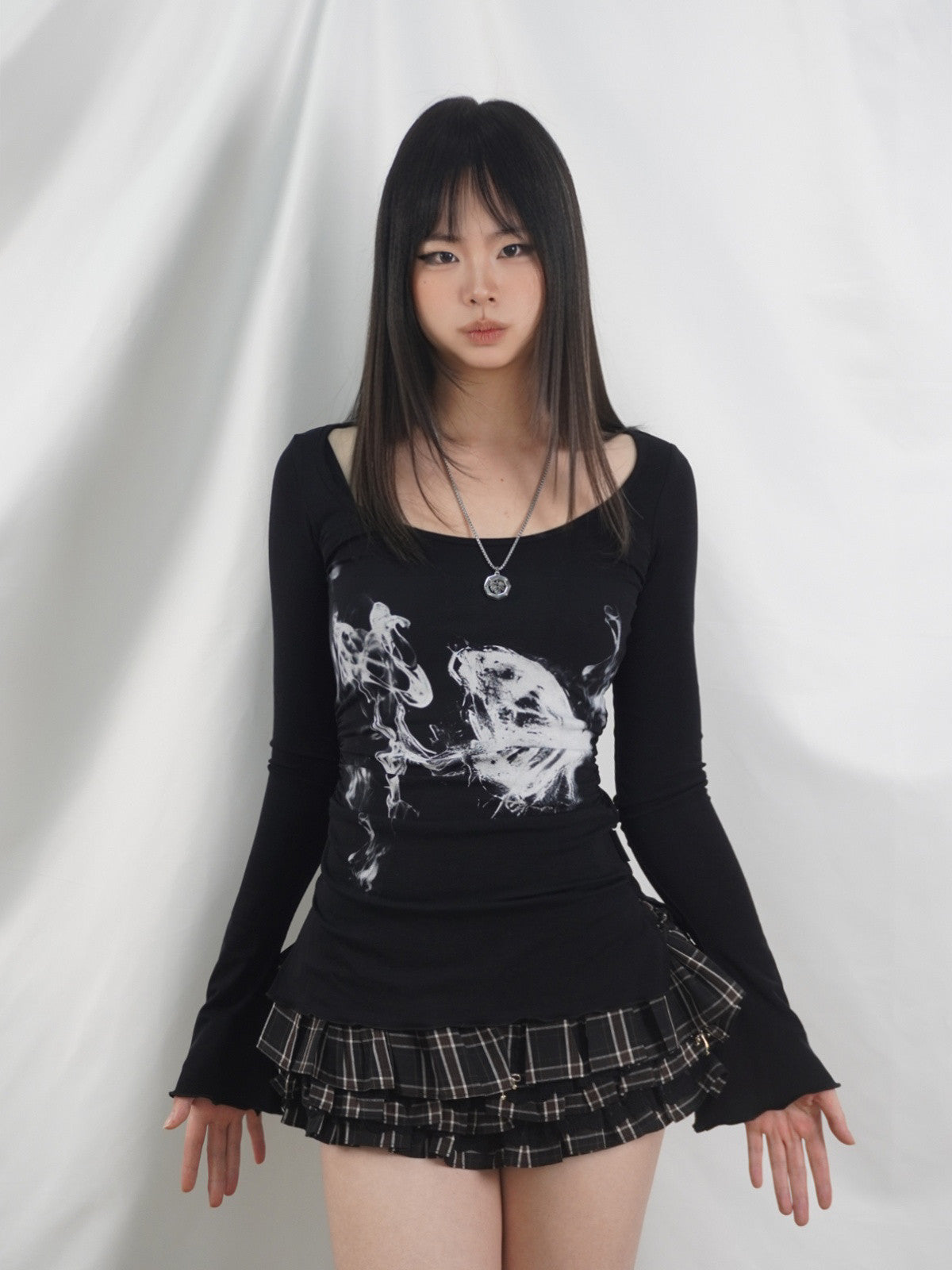 Lynenallure Black Smoke Butterfly Print Ruched Lyocell Flared-Sleeve Top