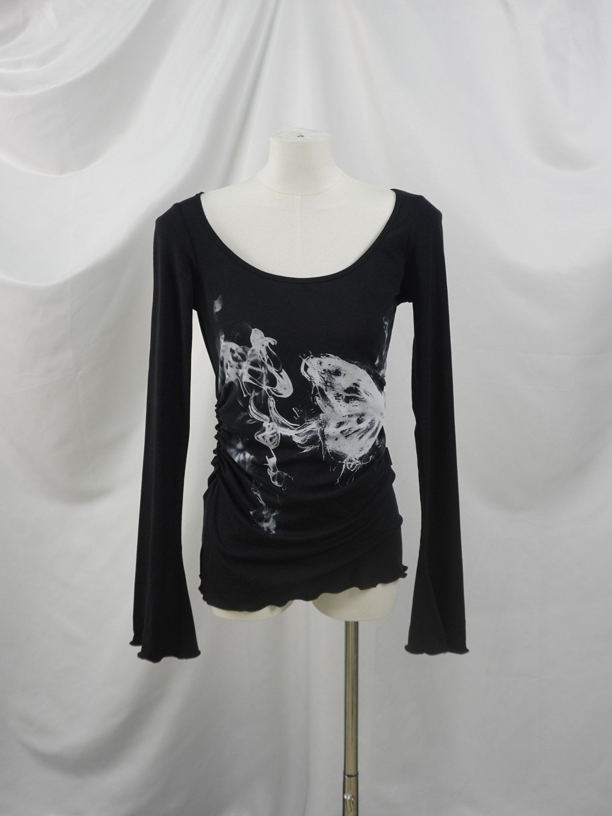 Lynenallure Black Smoke Butterfly Print Ruched Lyocell Flared-Sleeve Top
